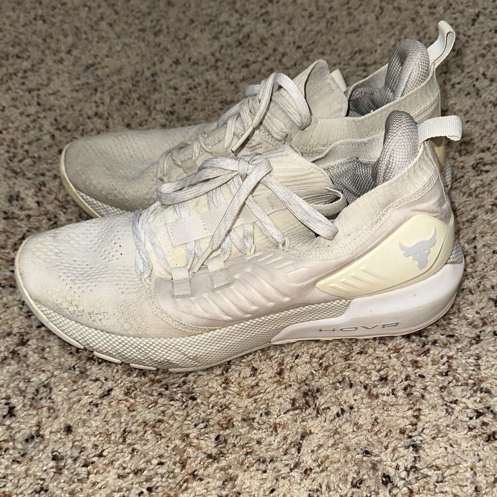 Under Armour HOVR Sneakers